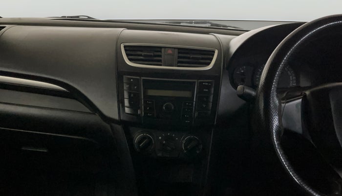 2016 Maruti Swift LXI (O), Petrol, Manual, 72,548 km, Air Conditioner