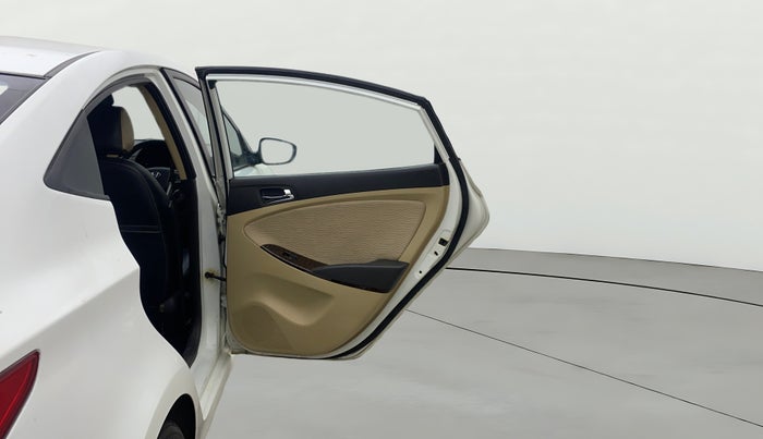 2013 Hyundai Verna FLUIDIC 1.6 CRDI SX, Diesel, Manual, 58,346 km, RHS Rear Door