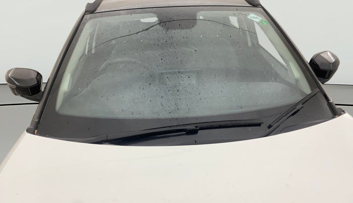 2025 Tata NEXON Fearless Plus (PS) 1.2 iCNG 6MT Dual Tone, CNG, Manual, 15,521 km, Front Windshield