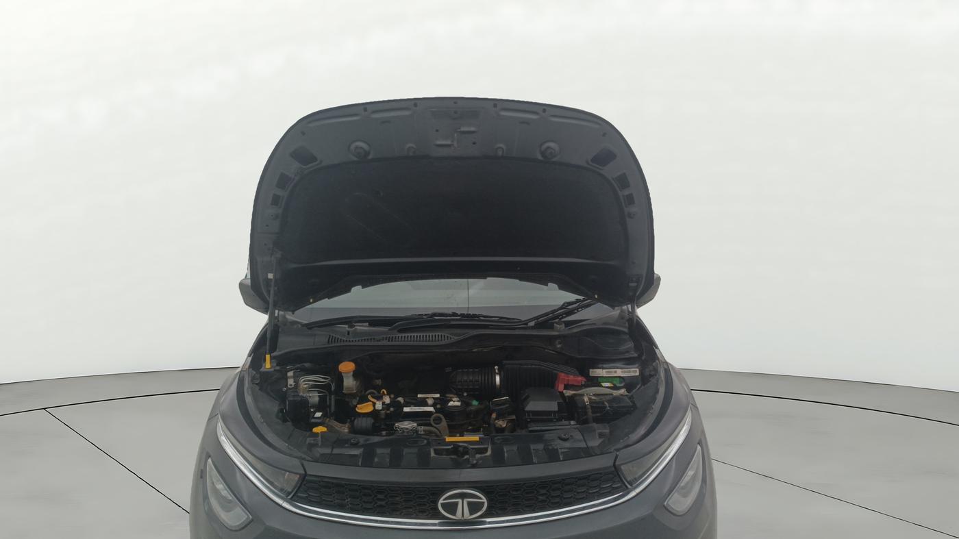 2021 Tata ALTROZ XT PETROL, Petrol, Manual, 55,864 km, Open Bonet