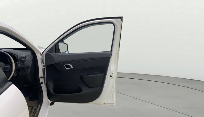 2020 Renault Kwid RXT 1.0 (O), Petrol, Manual, 55,336 km, RHS Front Door