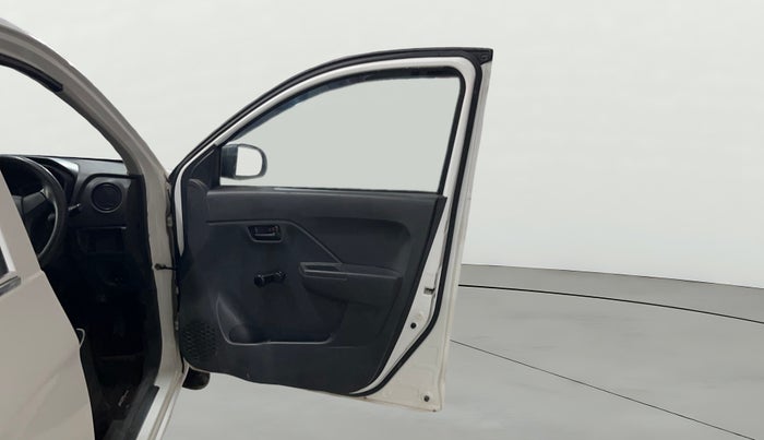 2023 Maruti Alto K10 LXI, Petrol, Manual, 13,248 km, RHS Front Door