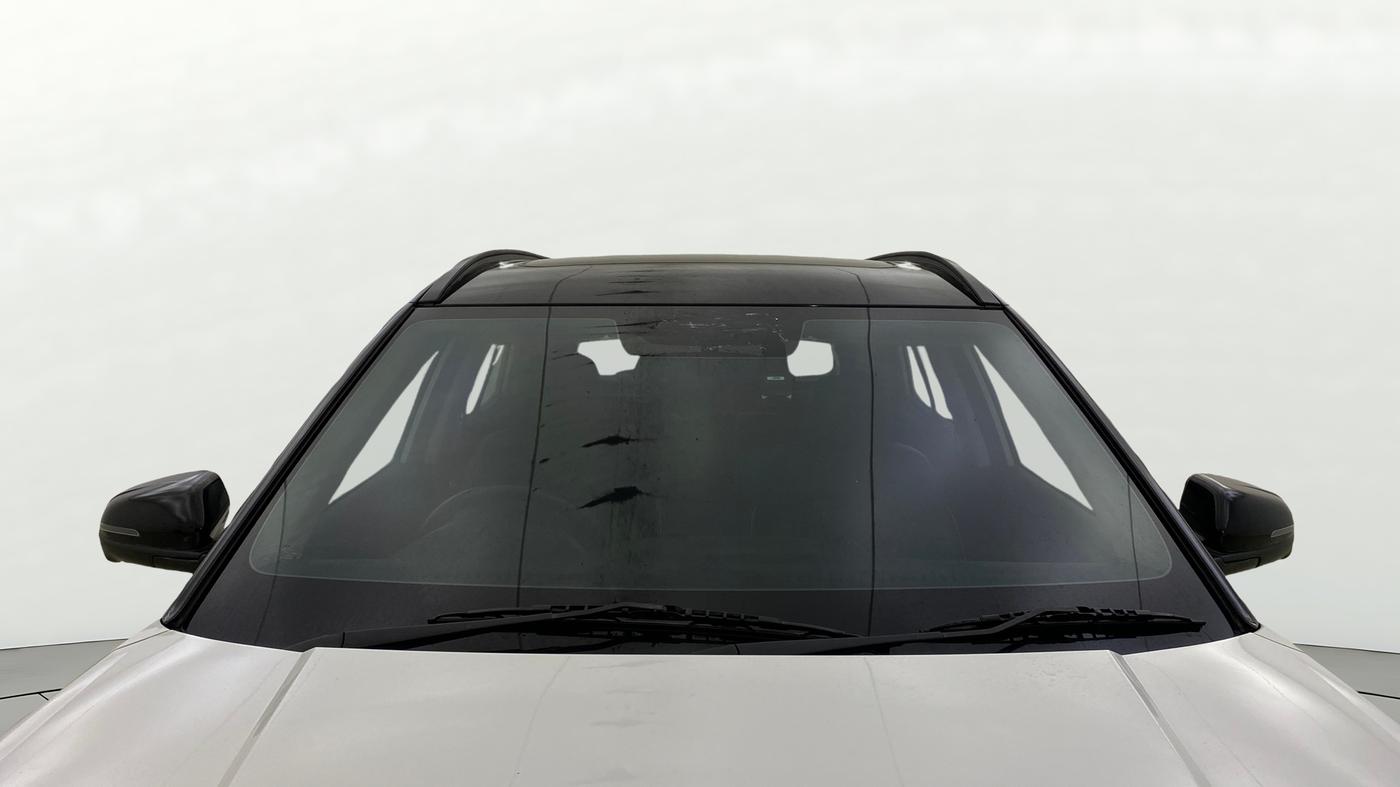 2023 Hyundai ALCAZAR  Signature (O) AE 7Str Diesel AT, Diesel, Automatic, 74,379 km, Front Windshield