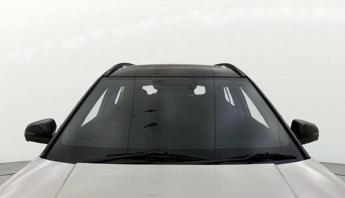 2023 Hyundai ALCAZAR  Signature (O) AE 7Str Diesel AT, Diesel, Automatic, 74,379 km, Front Windshield