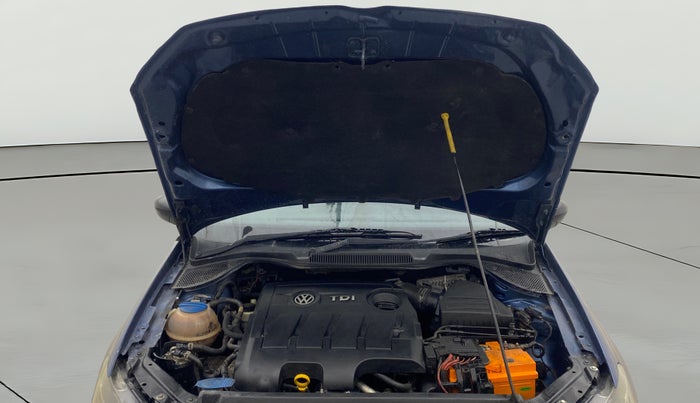 2017 Volkswagen Polo COMFORTLINE 1.5L, Diesel, Manual, 87,192 km, Open Bonet