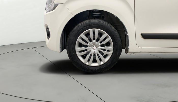 2020 Maruti New Wagon-R VXI 1.0, Petrol, Manual, 32,124 km, Left Front Wheel