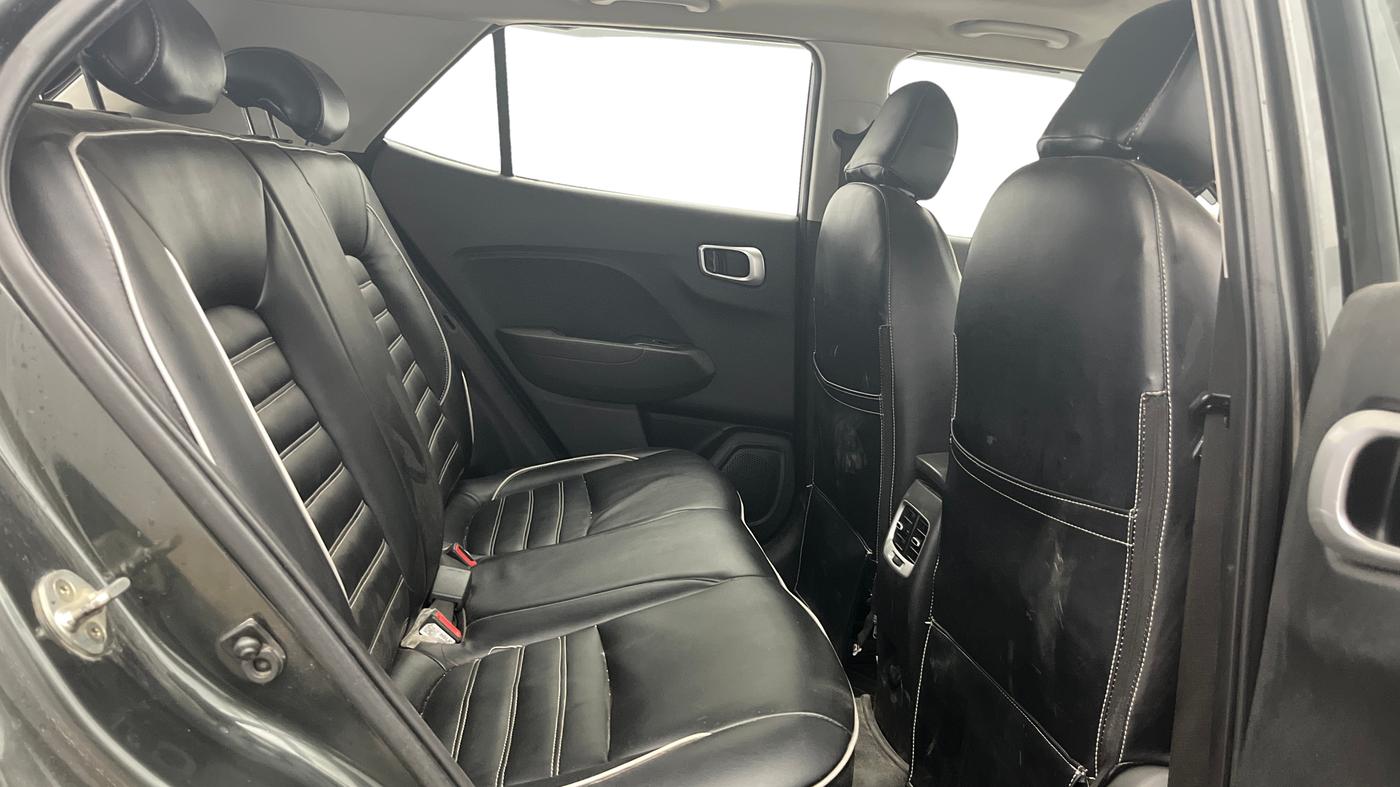 2021 Hyundai VENUE SX 1.0 TURBO IMT, Petrol, Manual, 97,414 km, Right Side Rear Door Cabin