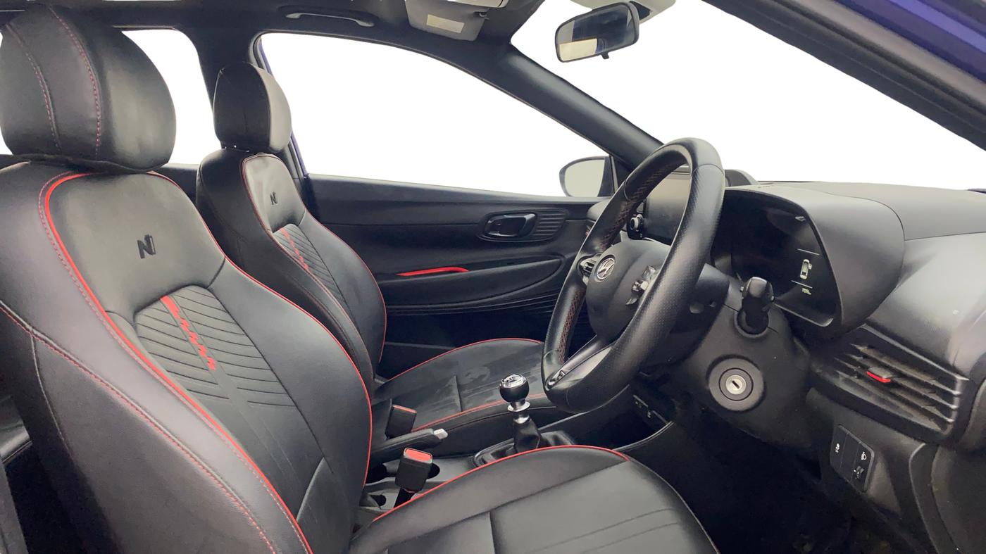 2021 Hyundai NEW I20 N LINE N6 1.0 TURBO GDI IMT, Petrol, Manual, 19,331 km, Right Side Front Door Cabin