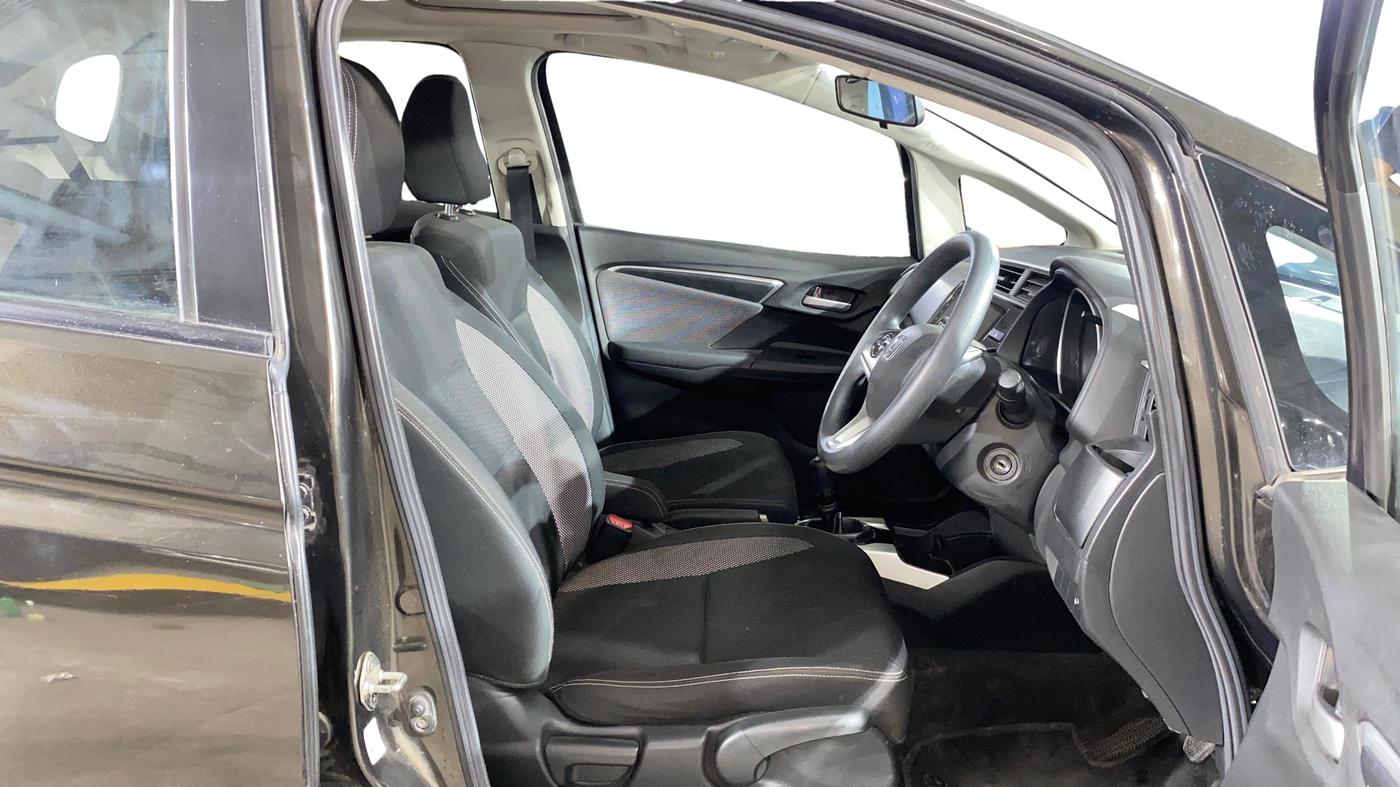 2017 Honda WR-V 1.2L I-VTEC VX MT, Petrol, Manual, 22,626 km, Right Side Front Door Cabin