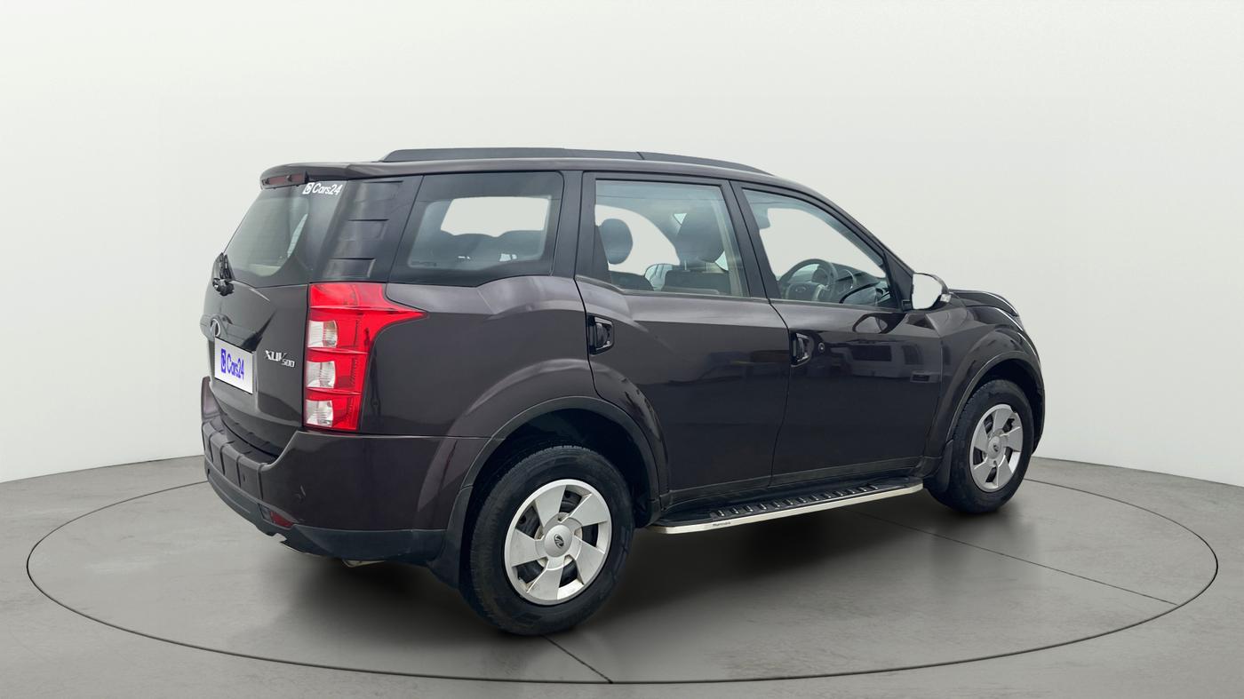 2015 Mahindra XUV500 W6, Diesel, Manual, 1,10,007 km, Right Back Diagonal