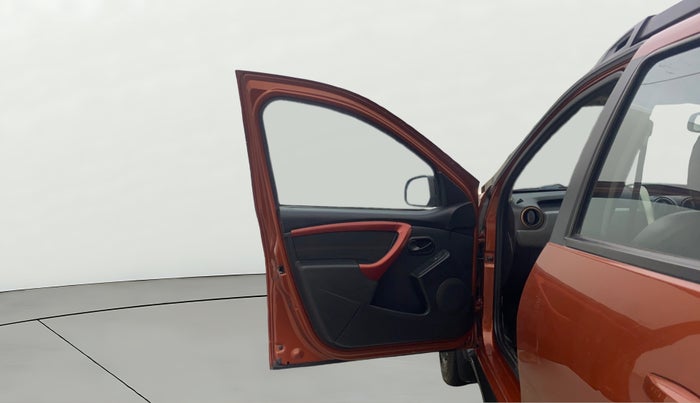 2017 Renault Duster 85 PS RXS MT DIESEL, Diesel, Manual, 1,43,991 km, LHS Front Door