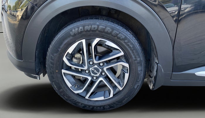 2023 KIA CARENS LUXURY PLUS IMT 1.5 DIESEL IMT, Diesel, Manual, 53,577 km, Left Front Wheel