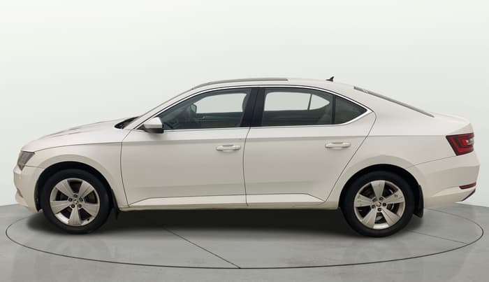 2018 Skoda Superb STYLE 1.8 TSI AT, Petrol, Automatic, 79,172 km, Left Side