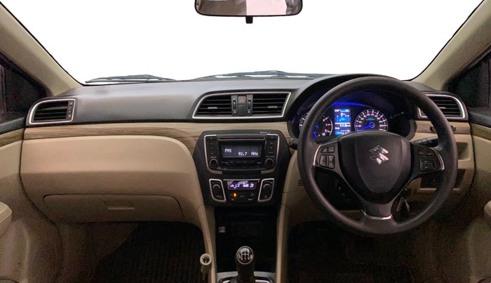 2018 Maruti Ciaz DELTA 1.5 SHVS MT PETROL, Petrol, Manual, 60,271 km, Dashboard