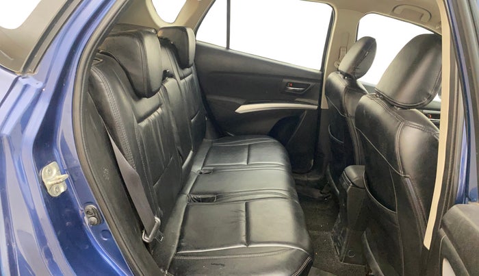 2018 Maruti S Cross ZETA 1.3, Diesel, Manual, 1,34,311 km, Right Side Rear Door Cabin