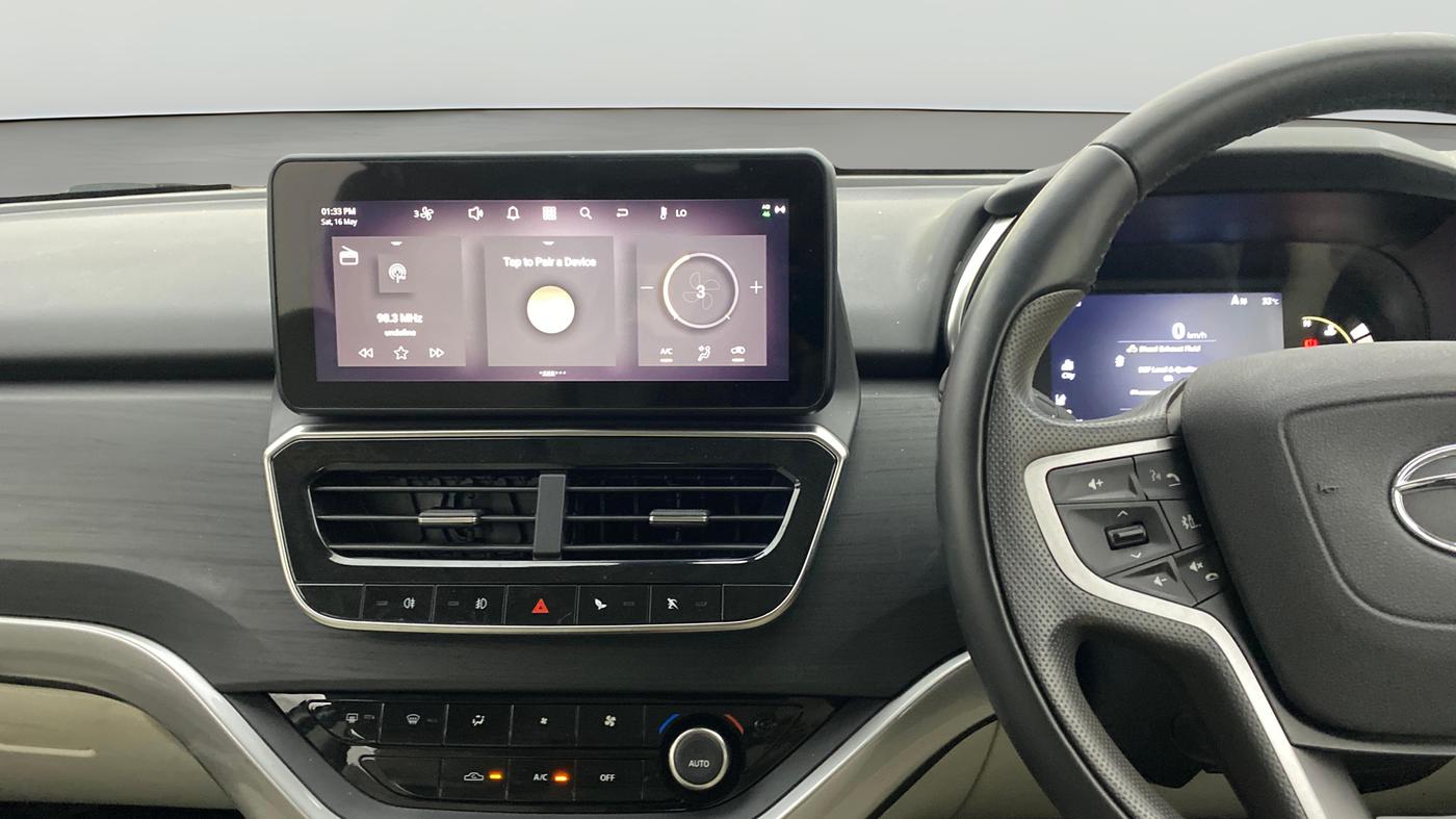 2023 Tata Safari XZA PLUS O 6STR, Diesel, Automatic, 17,805 km, Air Conditioner