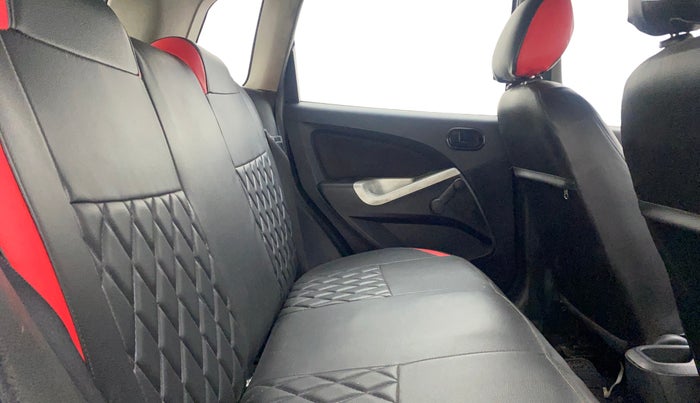 2012 Ford Figo TITANIUM 1.4 DIESEL, Diesel, Manual, 76,063 km, Right Side Rear Door Cabin