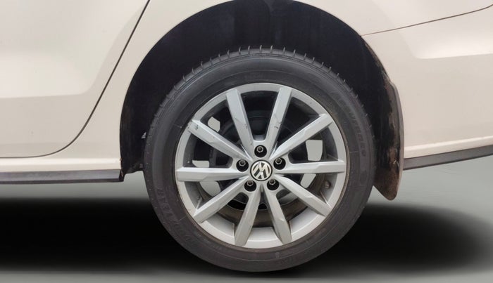 2019 Volkswagen Vento HIGHLINE PLUS 1.2 AT, Petrol, Automatic, 55,875 km, Left Rear Wheel