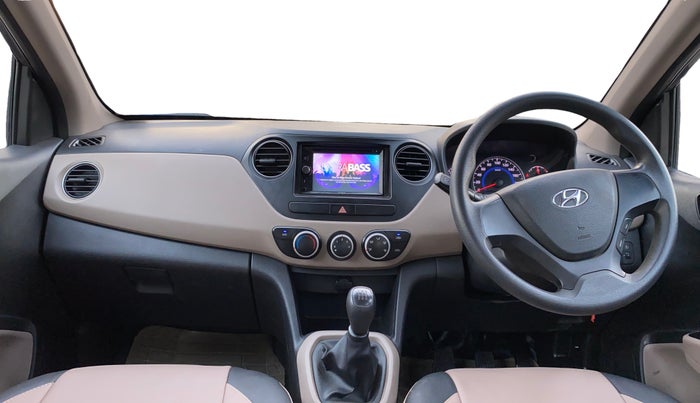 2017 Hyundai Grand i10 MAGNA 1.2 KAPPA VTVT, Petrol, Manual, 83,516 km, Dashboard