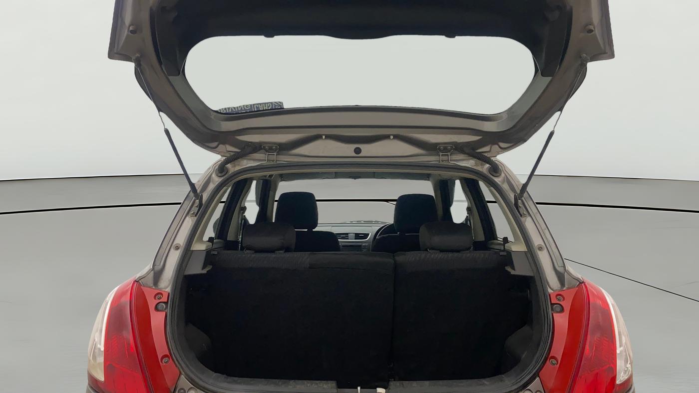 2017 Maruti Swift VXI, Petrol, Manual, 97,134 km, Boot Open Zoomed View