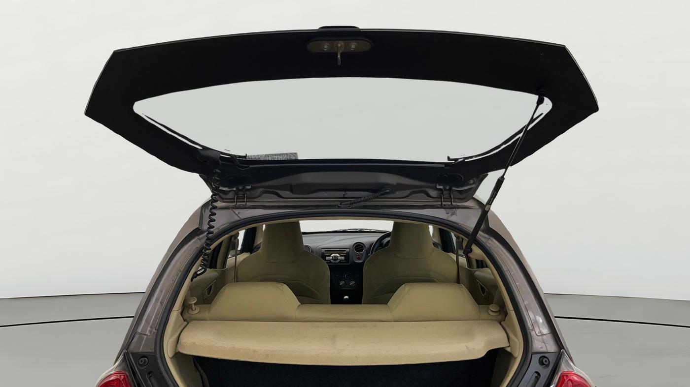 2014 Honda Brio S MT, Petrol, Manual, 67,042 km, Boot Door Open