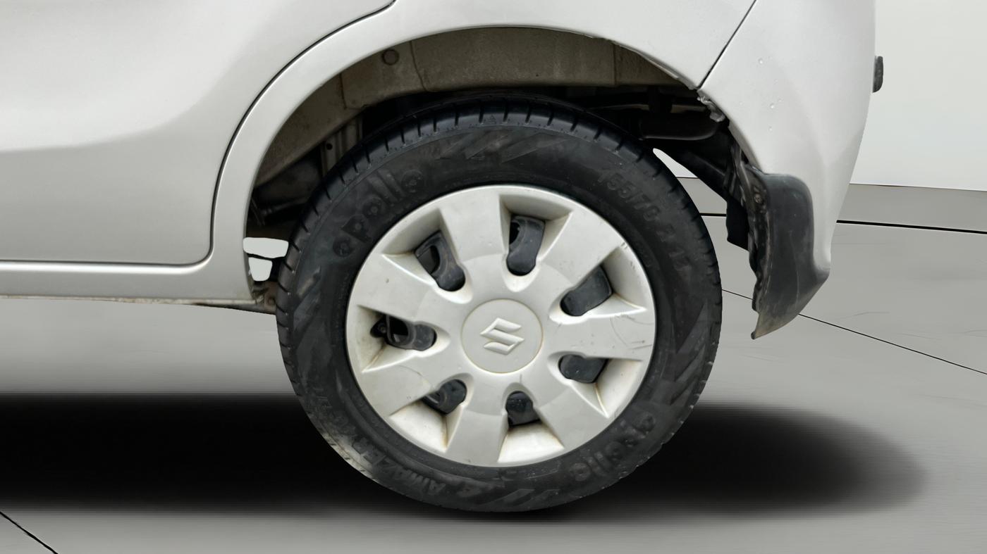 2015 Maruti Alto K10 VXI, Petrol, Manual, 1,05,096 km, Left Rear Wheel