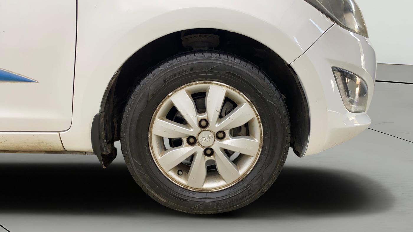 2014 Hyundai i20 ASTA 1.2, Petrol, Manual, 79,659 km, Right Front Wheel