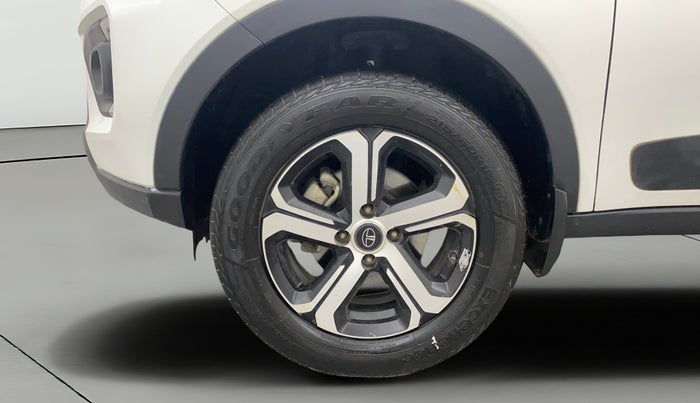 2022 Tata NEXON XZ PLUS PETROL, Petrol, Manual, 32,789 km, Left Front Wheel