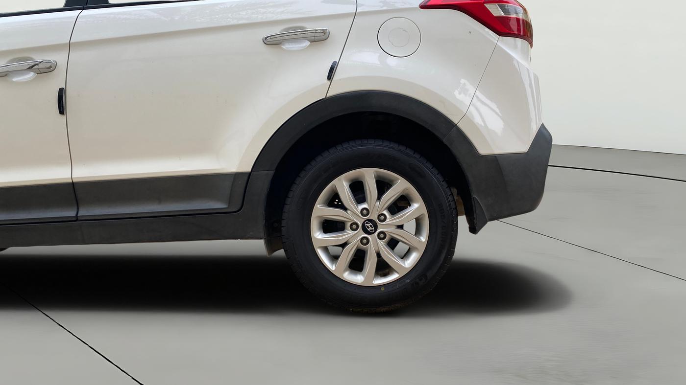2019 Hyundai Creta SX 1.6 PETROL, Petrol, Manual, 30,749 km, Left Rear Wheel