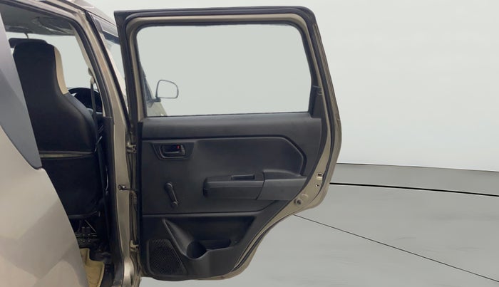 2021 Maruti New Wagon-R LXI CNG (O) 1.0, CNG, Manual, 83,545 km, RHS Rear Door