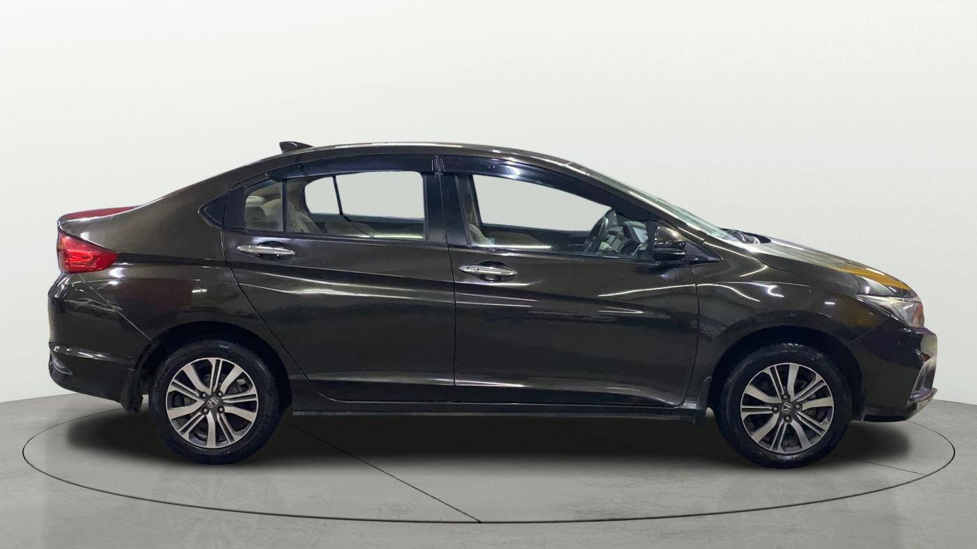 2022 Honda City 1.5L I-VTEC V MT 5TH GEN, Petrol, Manual, 39,346 km, Right Side View