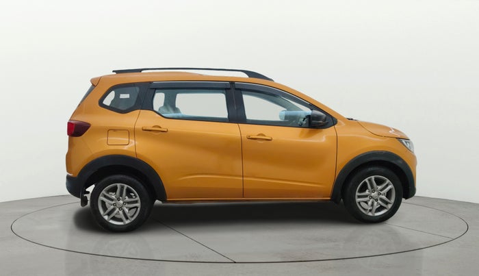 2022 Renault TRIBER RXZ, Petrol, Manual, 36,435 km, Right Side View