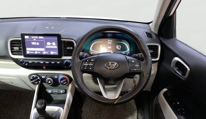 2023 Hyundai VENUE SX(O) 1.0 Turbo DCT Knight Edition, Petrol, Automatic, 42,595 km, Steering Wheel Close Up