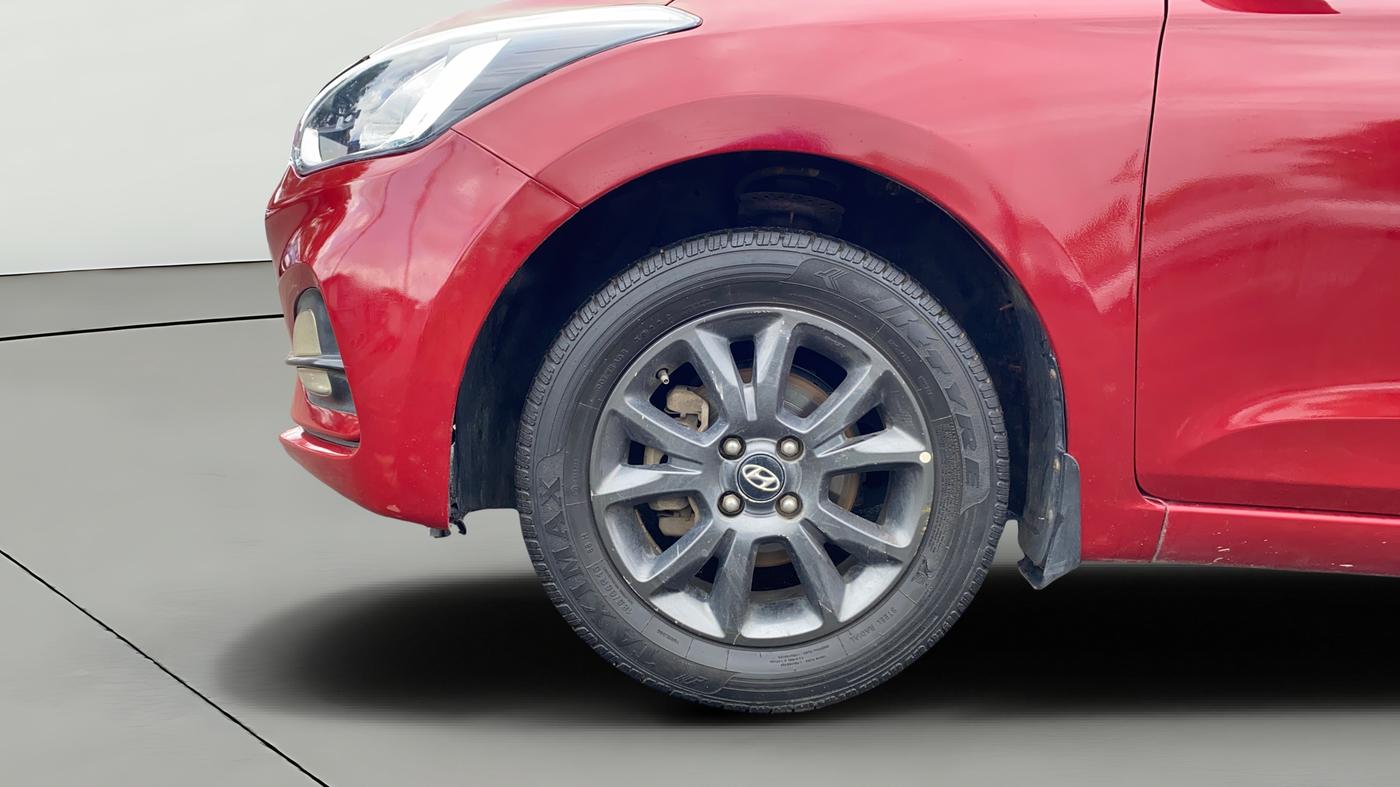 2020 Hyundai Elite i20 SPORTZ PLUS 1.2, Petrol, Manual, 88,536 km, Left Front Wheel
