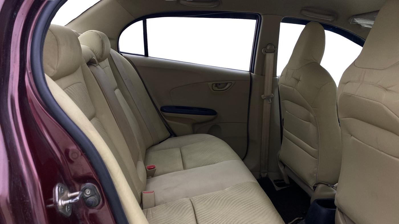2015 Honda Amaze 1.5L I-DTEC S, Diesel, Manual, 97,909 km, Right Side Rear Door Cabin