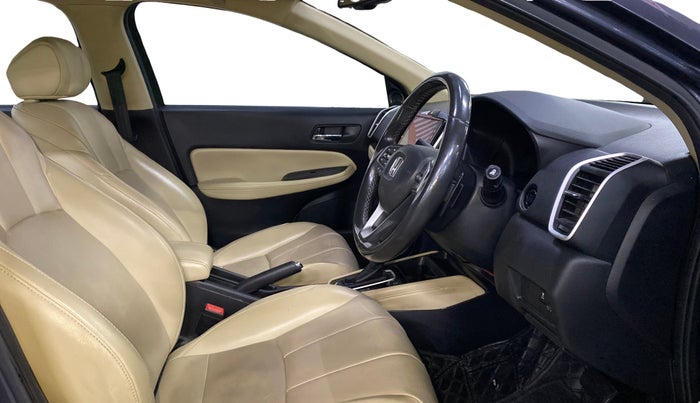 2022 Honda City 1.5L I-VTEC ZX CVT, Petrol, Automatic, 41,943 km, Right Side Front Door Cabin