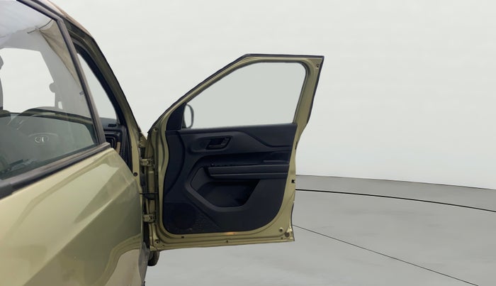 2022 Tata PUNCH CREATIVE 1.2 AMT KAZIRANGA EDITION , Petrol, Automatic, 39,949 km, RHS Front Door