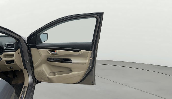 2017 Maruti Ciaz ZXI+, Petrol, Manual, 68,922 km, RHS Front Door