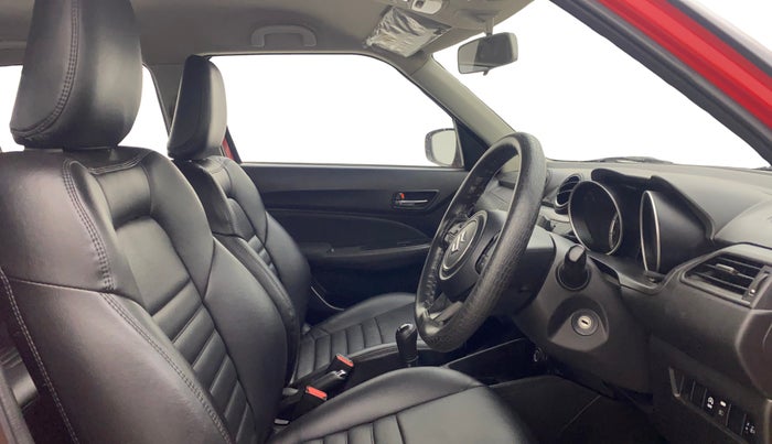 2021 Maruti Swift VXI, Petrol, Manual, 30,823 km, Right Side Front Door Cabin
