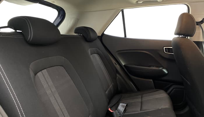 2020 Hyundai VENUE SX PLUS 1.0 TURBO DCT, Petrol, Automatic, 26,896 km, Right Side Rear Door Cabin