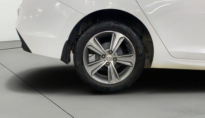 2020 Hyundai Verna 1.6 VTVT SX, Petrol, Manual, 84,553 km, Right Rear Wheel