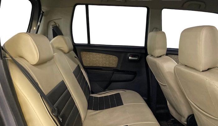 2017 Maruti Wagon R 1.0 VXI, Petrol, Manual, 23,584 km, Right Side Rear Door Cabin