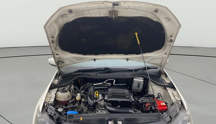 2021 Volkswagen Vento HIGHLINE PLUS 1.0L TSI AT, Petrol, Automatic, 77,947 km, Open Bonet