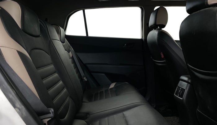 2017 Hyundai Creta E PLUS 1.6 PETROL, Petrol, Manual, 52,408 km, Right Side Rear Door Cabin