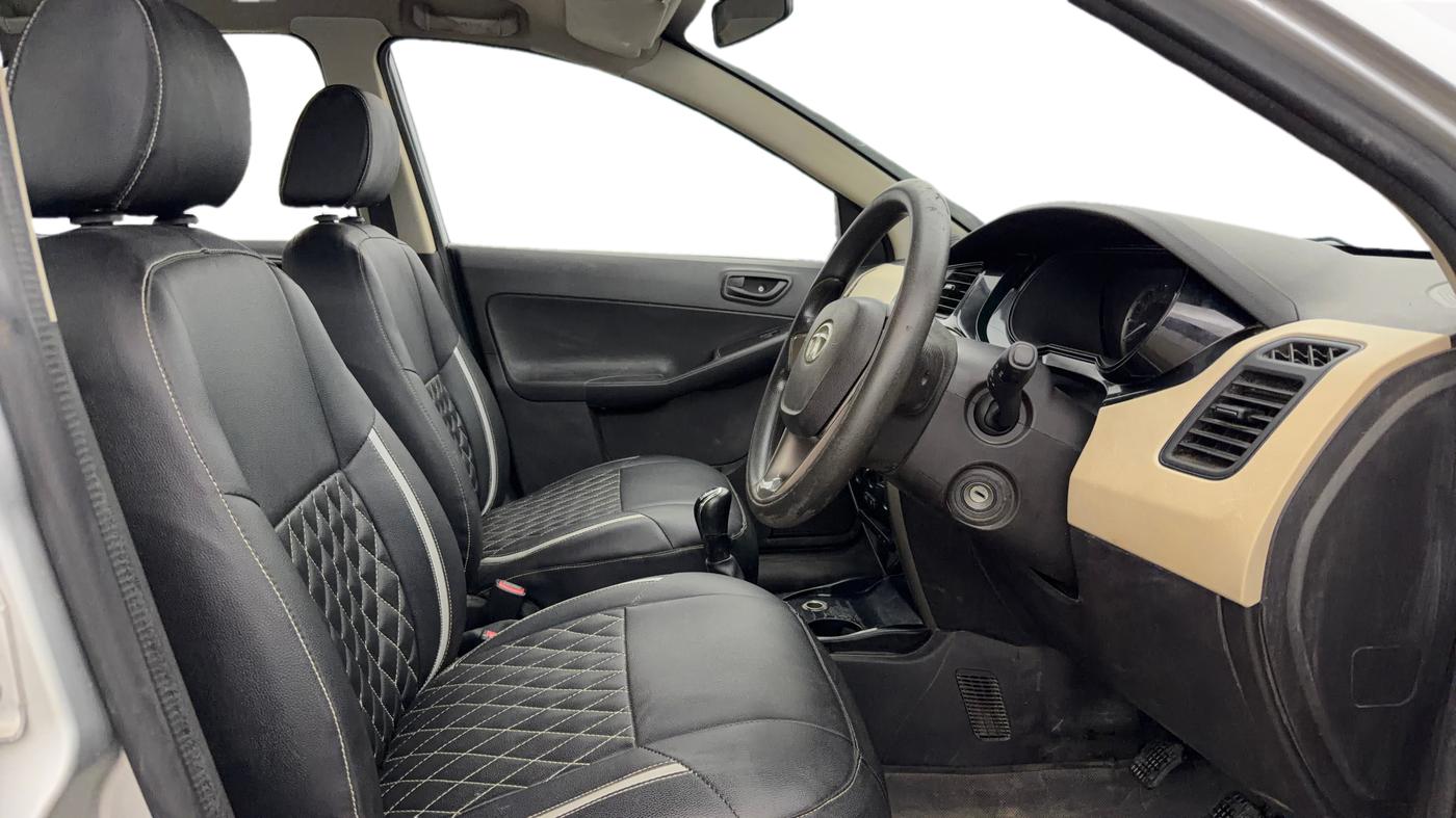 2015 Tata Zest XE PETROL, Petrol, Manual, 67,540 km, Right Side Front Door Cabin
