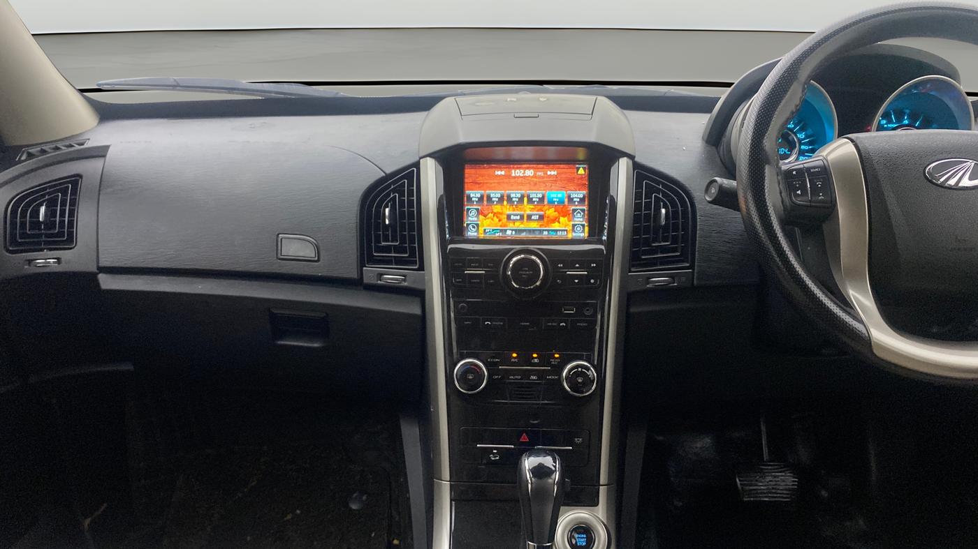 2021 Mahindra XUV500 W9 AT, Diesel, Automatic, 66,102 km, Air Conditioner