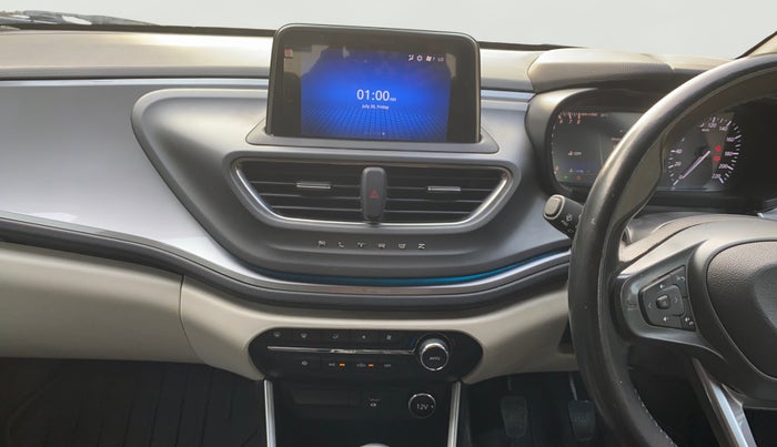 2022 Tata ALTROZ XZ PLUS PETROL, Petrol, Manual, 48,172 km, Air Conditioner