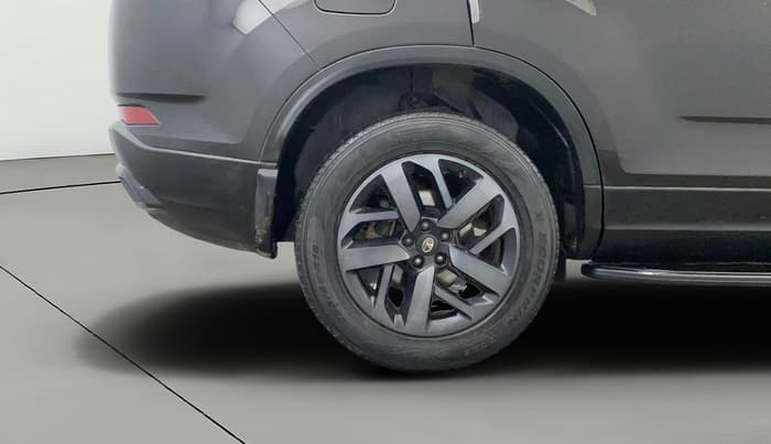 2021 Tata Safari XZ PLUS GOLD 6 S, Diesel, Manual, 64,435 km, Right Rear Wheel