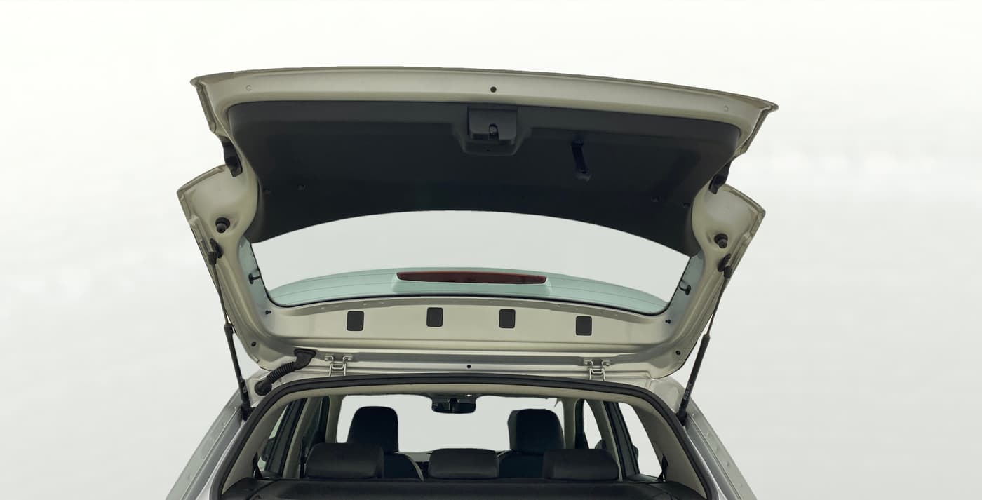 2022 Skoda KUSHAQ STYLE 1.0L TSI AT (6 AIRBAGS), Petrol, Automatic, 21,114 km, Boot Door Open