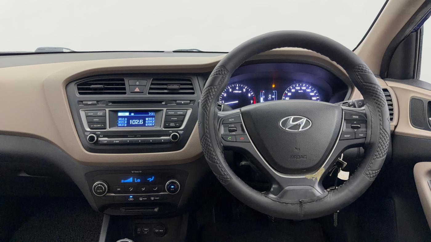2015 Hyundai Elite i20 SPORTZ 1.2, Petrol, Manual, 93,255 km, Steering Wheel Close Up